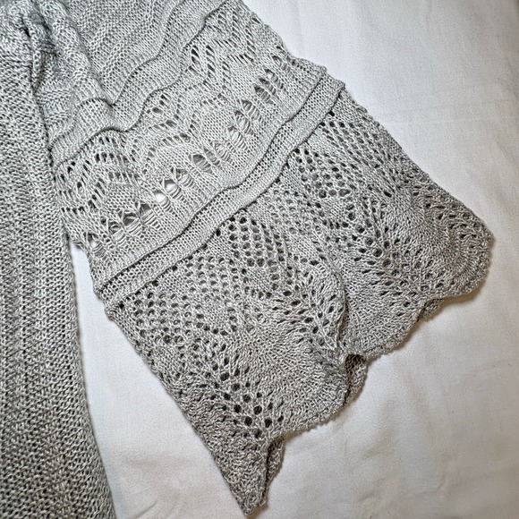 LC Lauren‎ Conrad Crochet Pointelle Sweater XL High-Low Bell Sleeves Lightweight - Picture 4 of 10